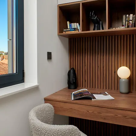 公寓 & Me With Garage Parking 普拉