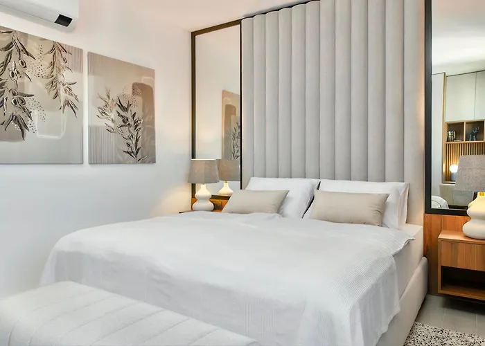 Apartman & Me With Garage Parking Póla