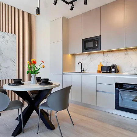 & Me With Garage Parking